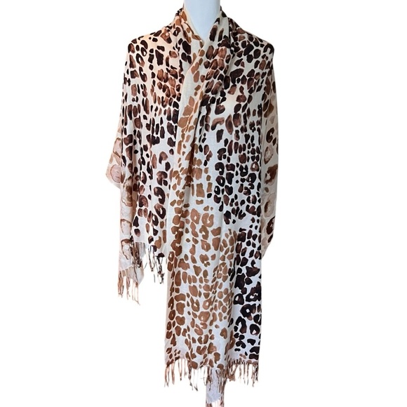 Leopard Print Fringe Scarf Wrap Shawl Neutral Tan Brown Animal Print - Picture 7 of 10